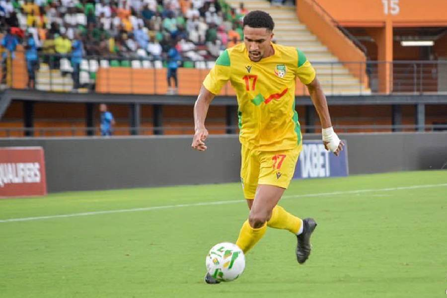 Andreas Hountondji brille en sélection, Scott Parker séduit - 229foot.com