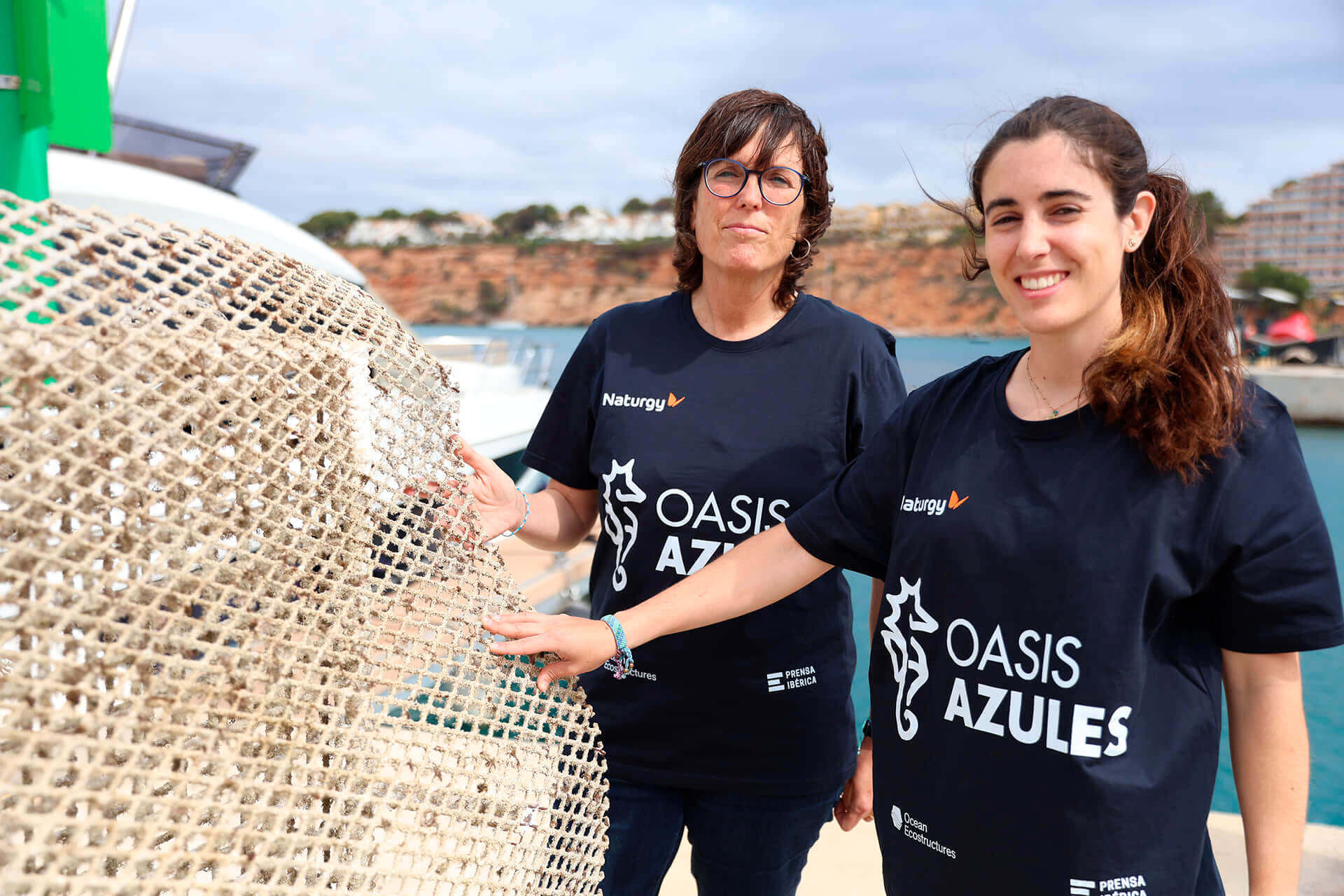 Mireia de Mas, COO y confundadora de Ocean Ecostructures y Sol Anglada, Scientific project manager Ocean Ecostructures.