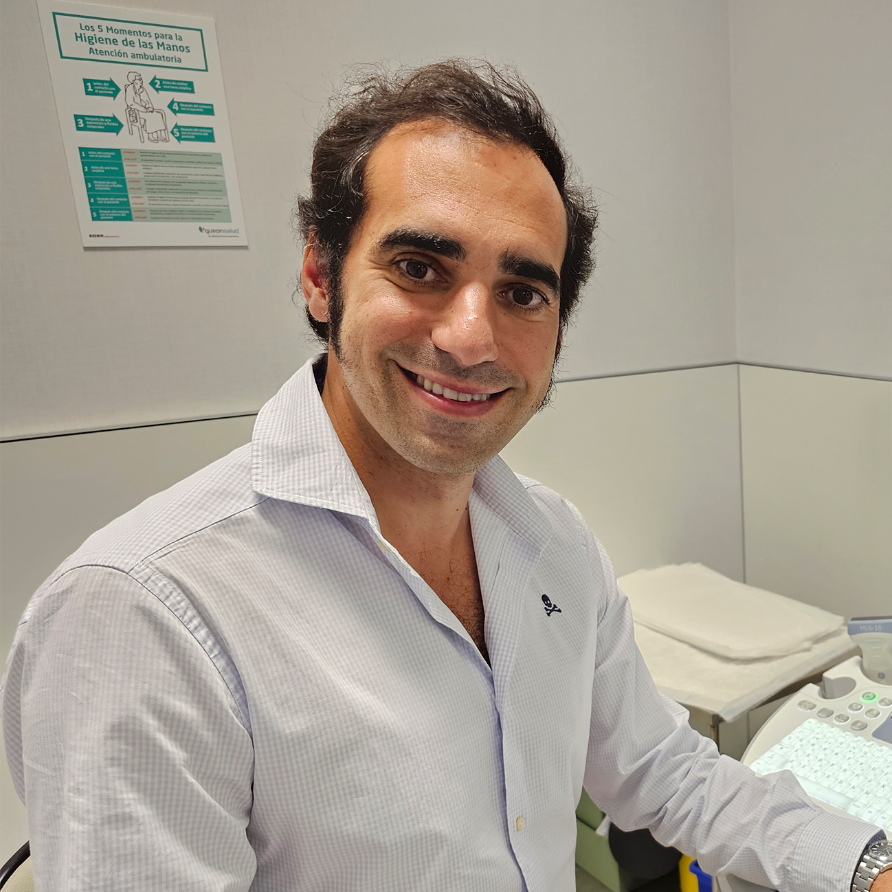 Dr. Rodrigo Orozco Fernández, jefe del Servicio de Obstetricia y Ginecología en el Hospital Quirónsalud Málaga.